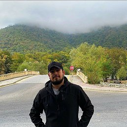 Zaur, , 32 