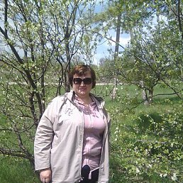 Галина, 45, Енакиево