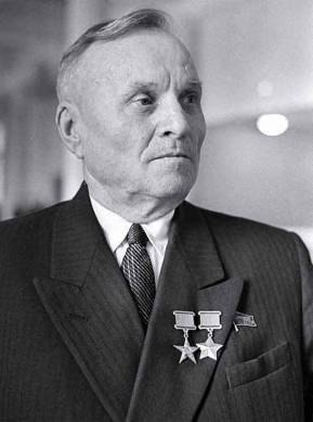  1944       ,       ...