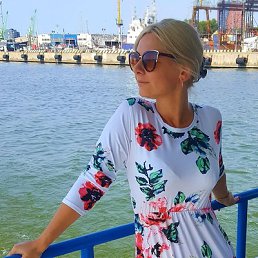 Aleksandra, 35, 