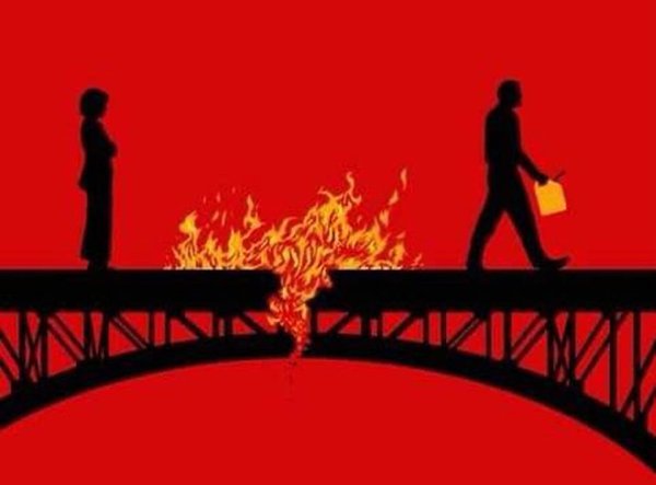 Я мечту свою храню...ТУ. Где-то ходишь по земле...ТЫ. И в немую я гляжу ПУСТОТУ. Может взять, да и ...