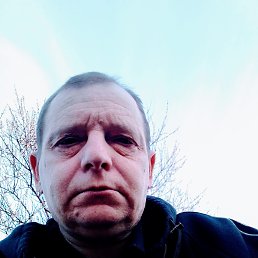 Павел, 47, Барвенково