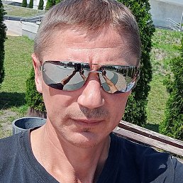 ����, �����, 42 ����