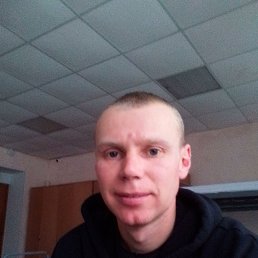 Анатолий, 37, Бежецк