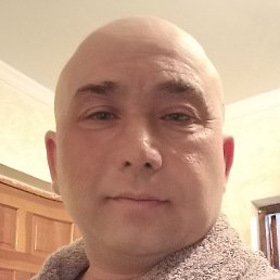 �����, �����, 44 ����