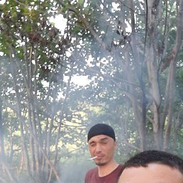 Akhmad, 30, -