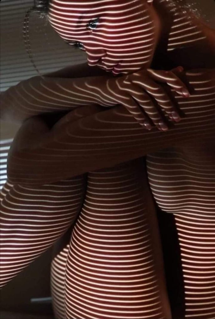 ,        ..   ...