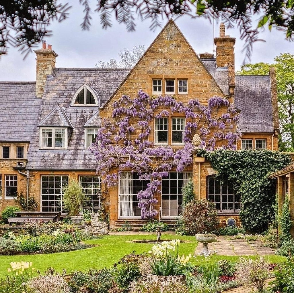 Coton Manor, England, UK.