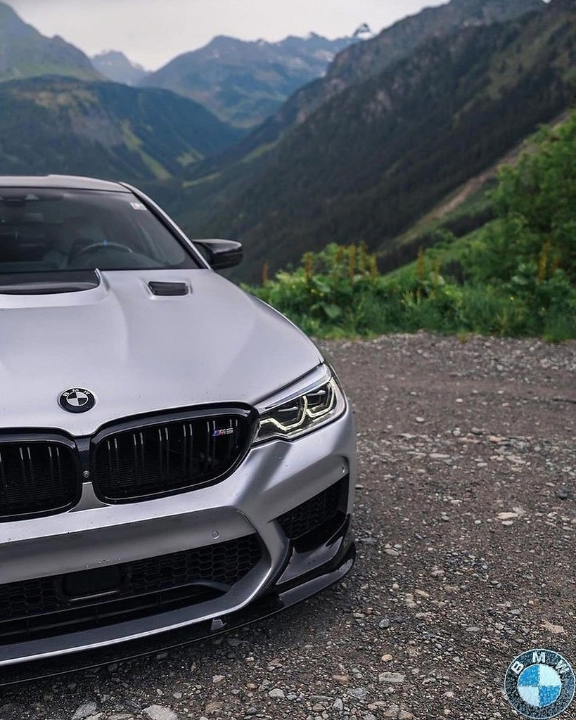 BMW F90 M5 - 8