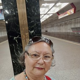  Valentina, , 71  -  27  2023