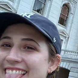 ���� Elene Bruce, �����, 40 ��� - ��������� 6 ������� 2023