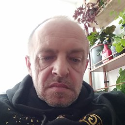 Josef, 56, --