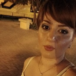 Aysen, 33, 