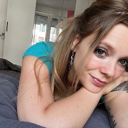Caroline, �����������, 40 ���