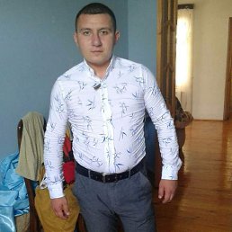 Cefer, 28, 