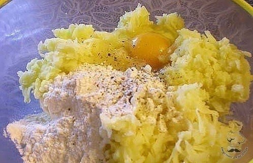 КАРТОФЕЛЬНЫЕ РУЛЕТИКИ С МЯСОМ.Ингредиенты:-Картофель – 500-600г-Яйцо сырое – 1шт-Мука пшеничная – ... - 2