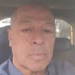 Gustavo, , 60 