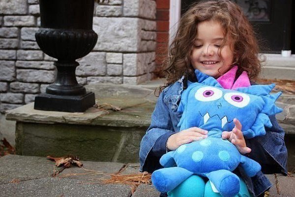 Компания Budsies во Флориде, занимается пошивом плюшевых игрушек по детским рисункам.