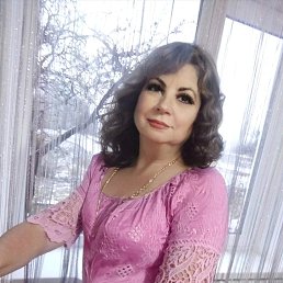 Yaroslava, 45, 