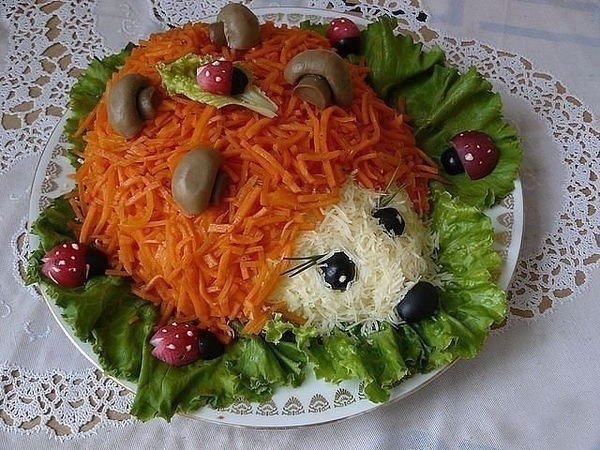 ТОП — невероятно вкусных салатов для праздничного стола.1. САЛАТ