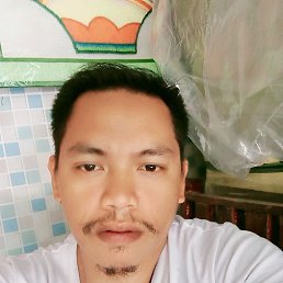 Glenn, 37, 