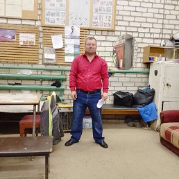 ������, ������, 33 ����