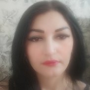 Linara, 38 , 