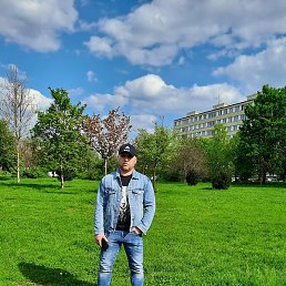 ����, ����, 36 ���