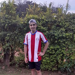 Santiago, 24, 