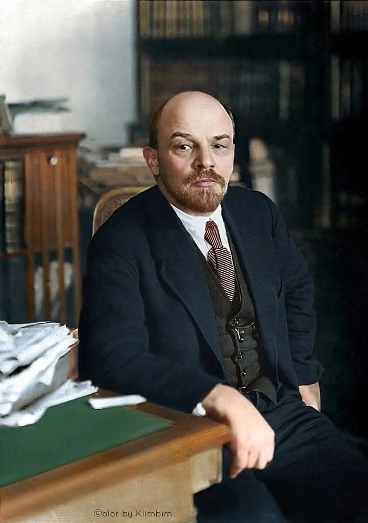О возможности мирного перехода власти к Советам 4 июля 1917 года: "Наша партия исполнила свой ...