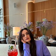 Valeria, 28 , 