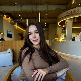 Yulia, 29, 
