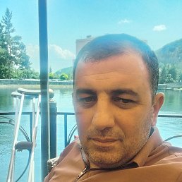 Artak, 40, 