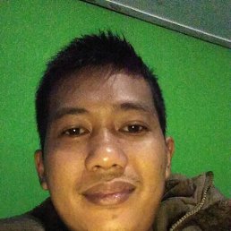 Asep ngehe, 33, 
