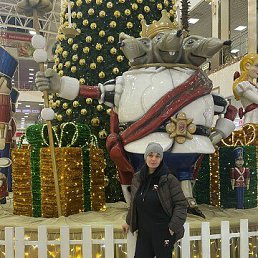 Yulia, 49, 