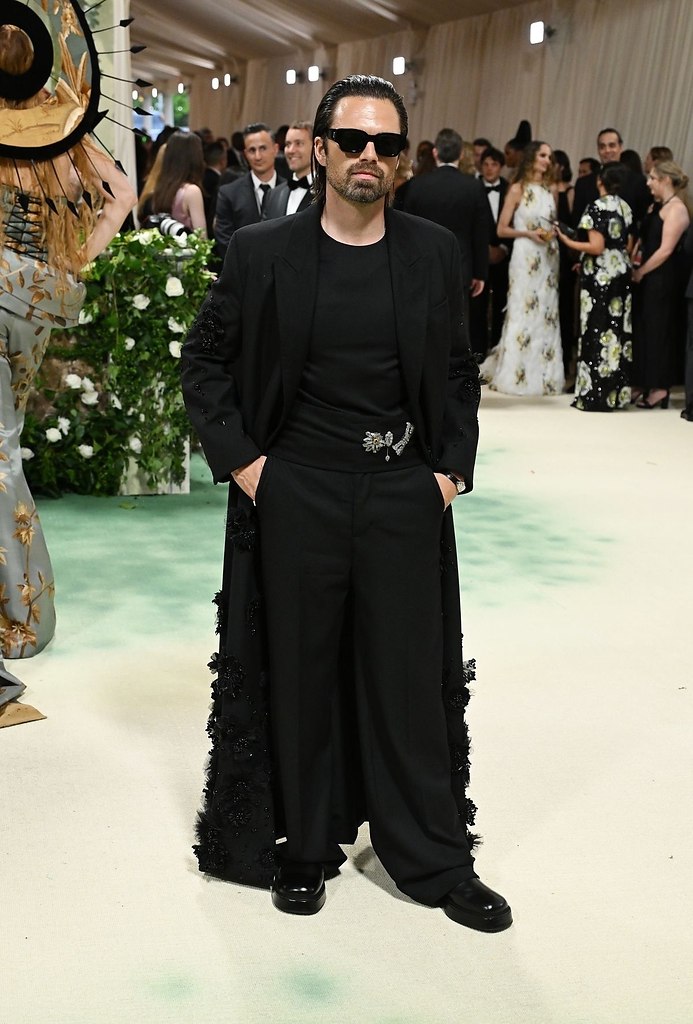  ,       #metgala - 8