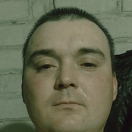 aleksej, 31, 