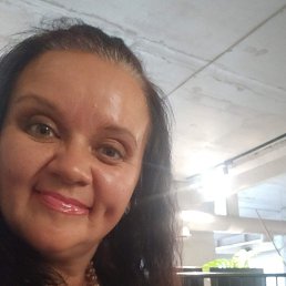Natalia, 49, 