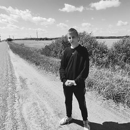 dimasik, 18, 