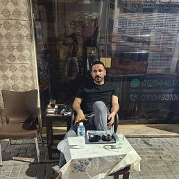 Yasin, 33, 