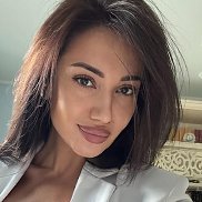 Ekaterina, 33 , 