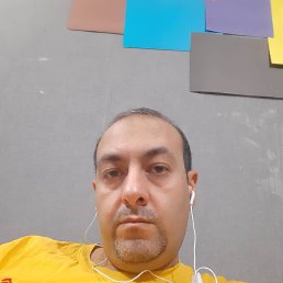 Soheil, 43, 