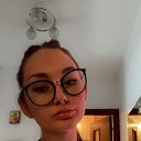Aninelora, 32, 