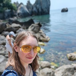 Ani, 33, 