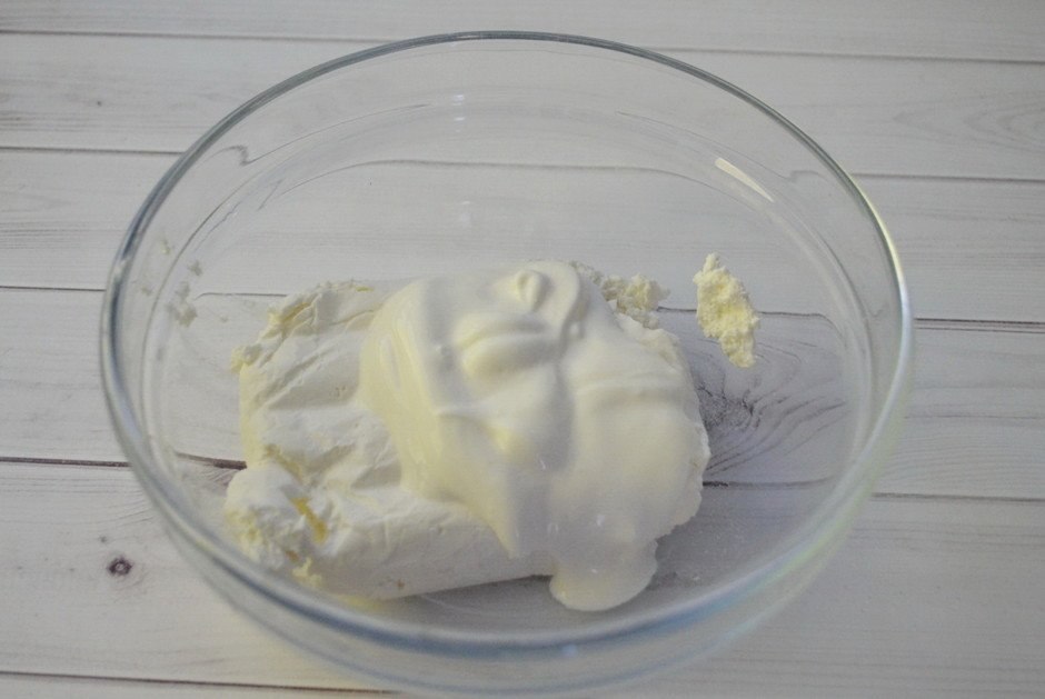       . :   ()  1 .    200   ... - 3