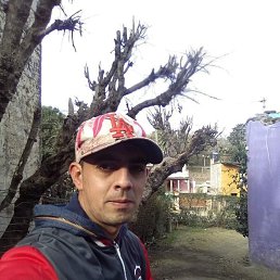 Pablo, 42,  