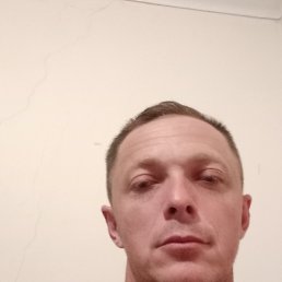 Wasil, 34, 