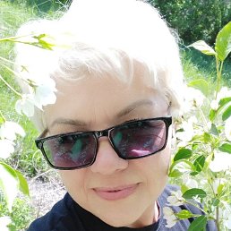 ELENA, 48, 