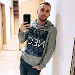 ������, ������, 32 ����