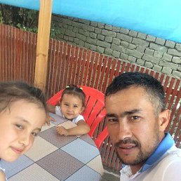 Karimjon, 36, 